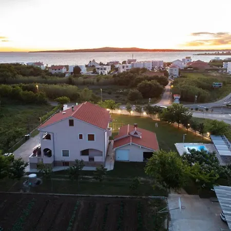 Apartman In With Sea View, Balcony, Air Conditioning, Wifi 3598-2 Privlaka (Zadar)