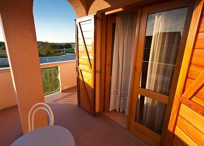 In With Sea View, Balcony, Air Conditioning, Wifi 3598-2 Appartamento