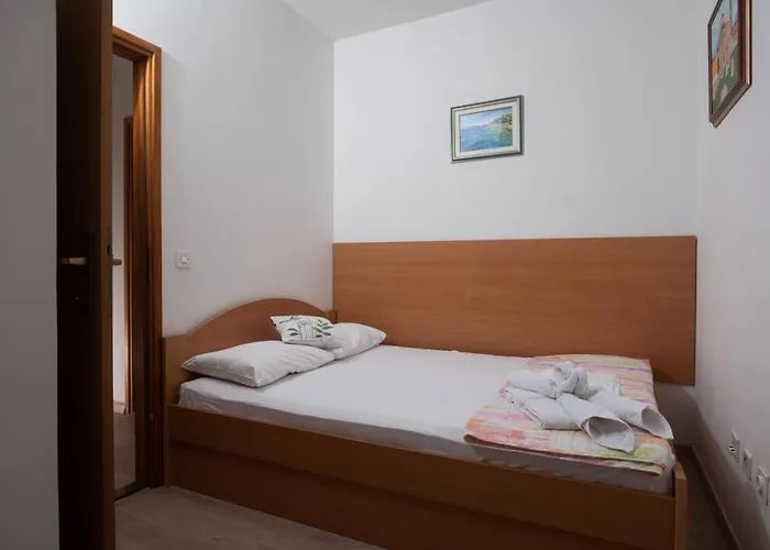 In With Sea View, Balcony, Air Conditioning, Wifi 3598-2 *